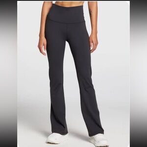 Calia women’s core essential flare pants